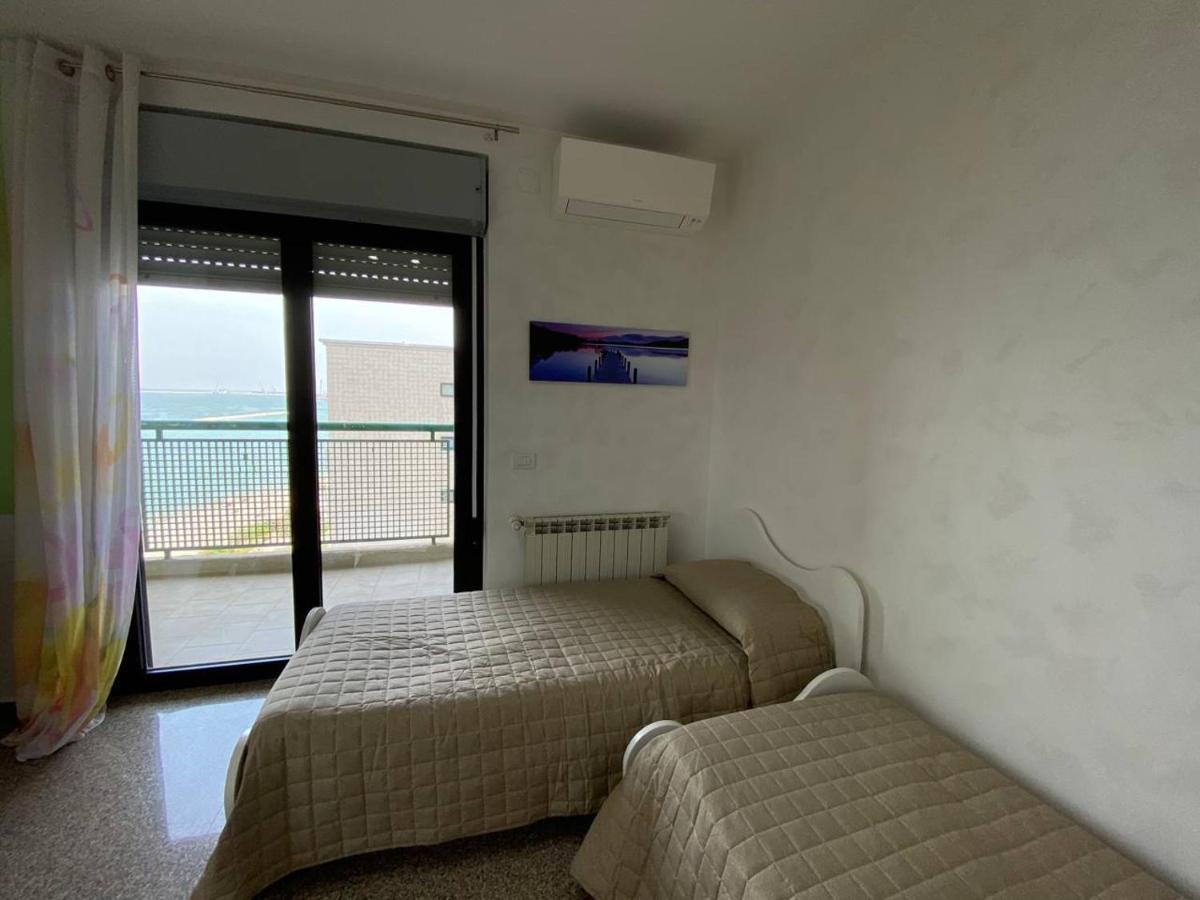 Fronte Mare By Apulia Accommodation Bari Eksteriør billede