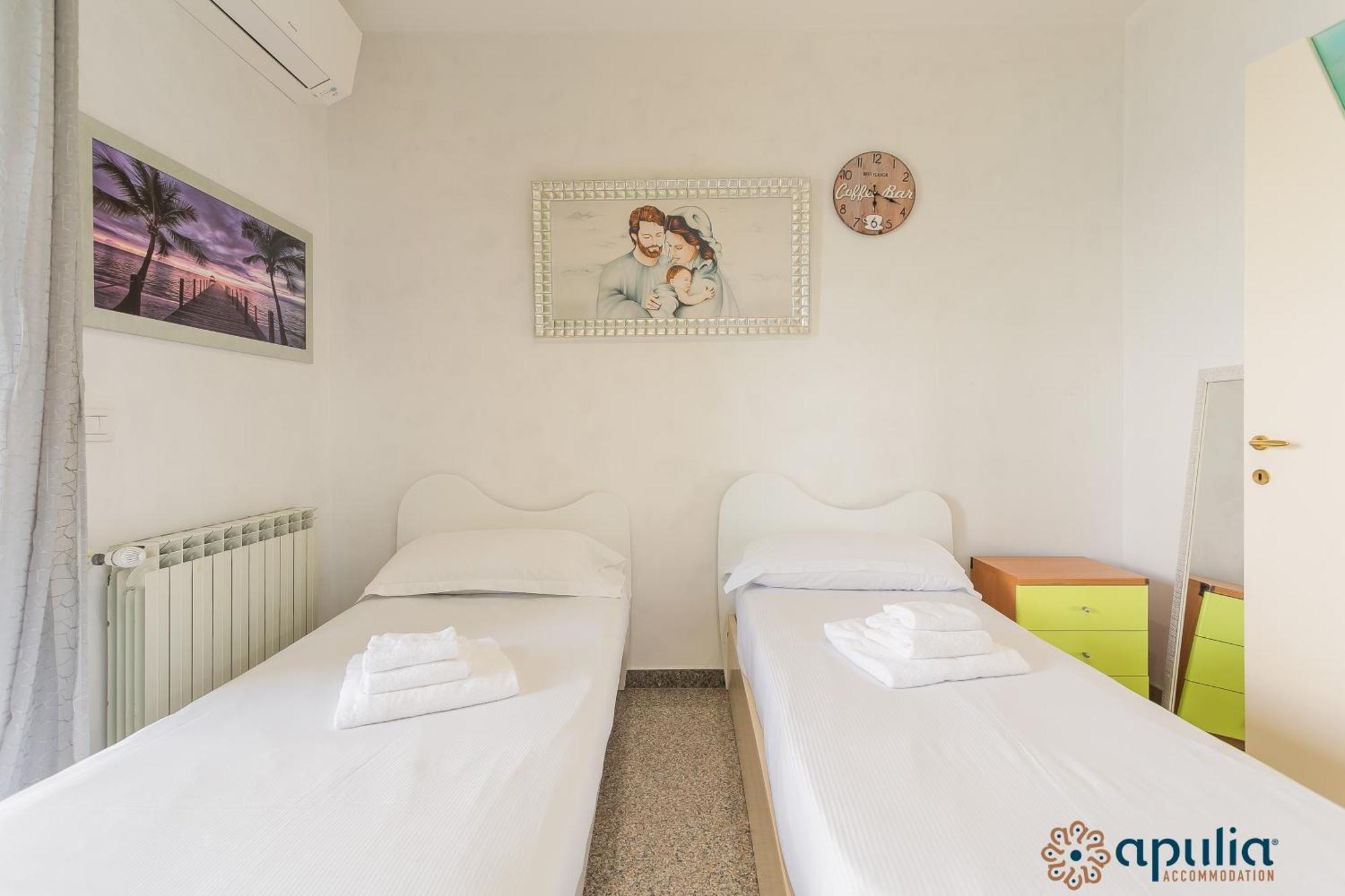 Fronte Mare By Apulia Accommodation Bari Eksteriør billede